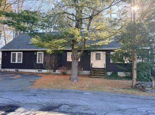 1 Nevada Rd, Burlington, MA 01803