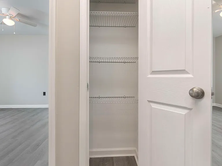 1413 Nightingale Rd — Photo 24