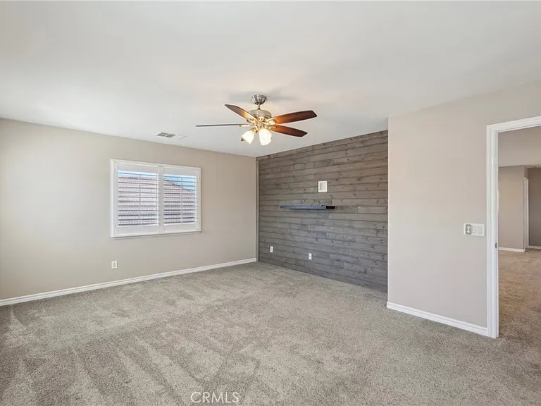 7961 Spaniel Ct — Photo 36