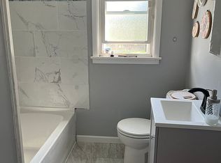 5992 Smith Rd, North Syracuse, NY 13212