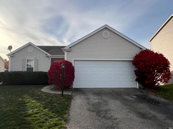 1109 Sunrise Cir, Mishawaka, IN 46544