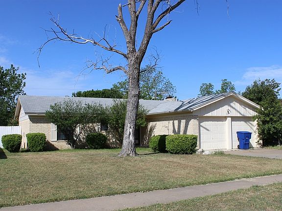 4th image of 305 Myra Lou Ave