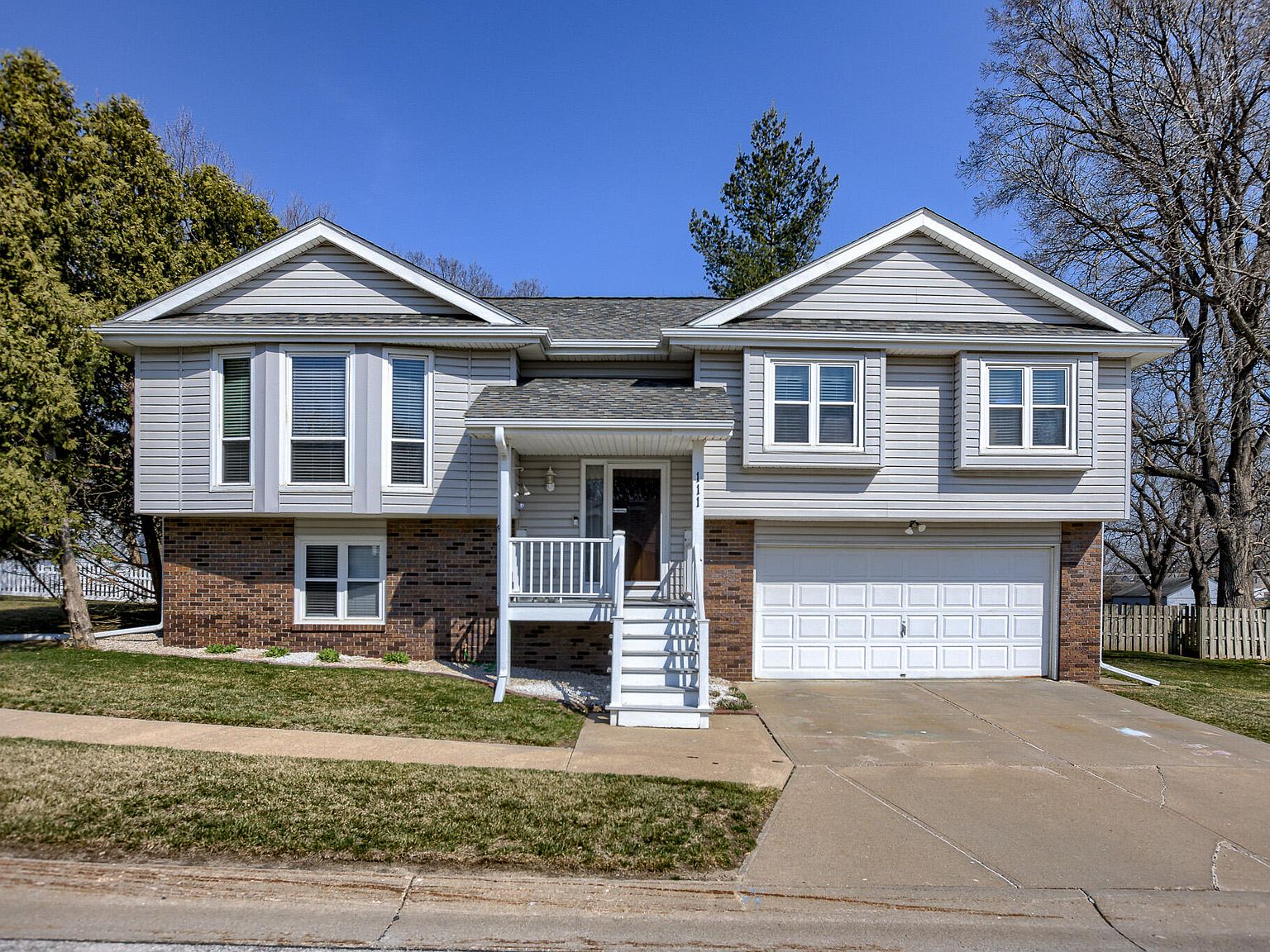 111 Woodbury Cir, Council Bluffs, IA 51503 Zillow