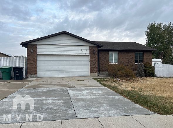 1st image of 3962 W Elwood Way