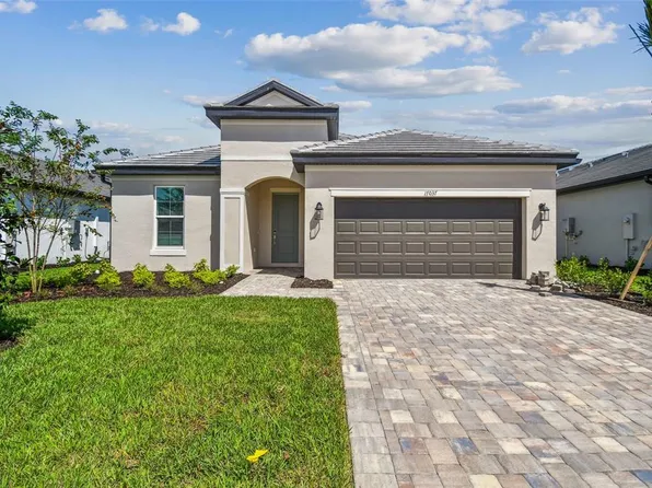 17037 Savory Mist Cir, Lakewood Ranch, FL 34211