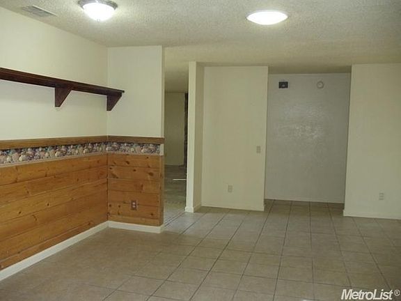 3rd image of 6301 Glenhills Way