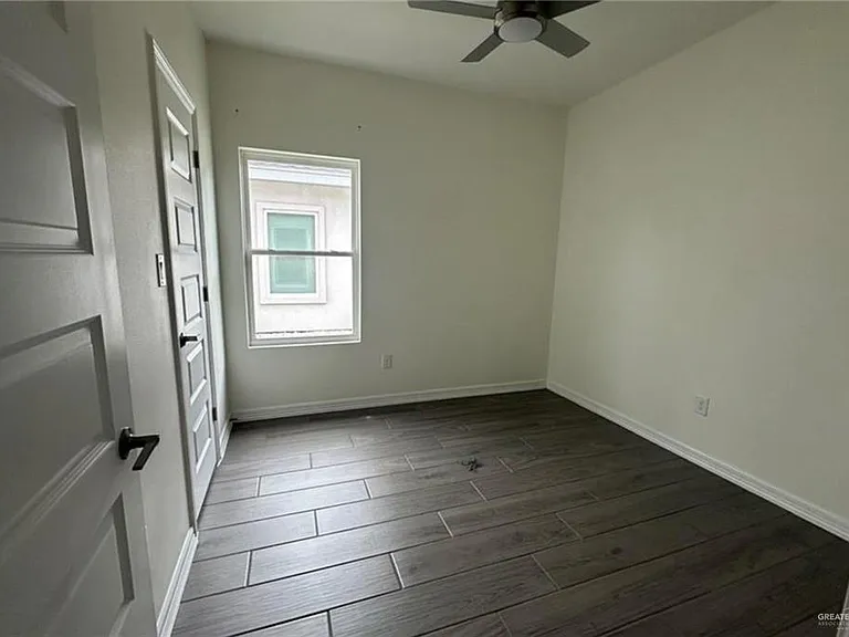 608 N Onyx Ave #1 — Photo 6