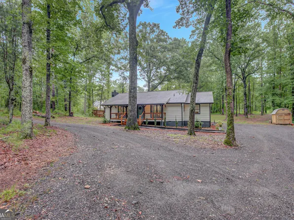 1090 Dolly Nixon Rd, Senoia, GA 30276