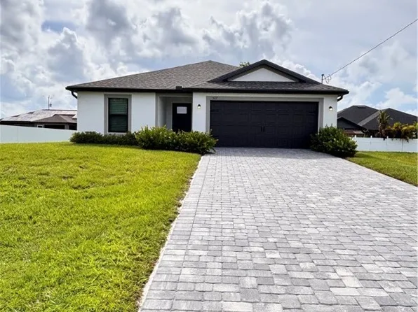 522 NW 26th Pl, Cape Coral, FL 33993