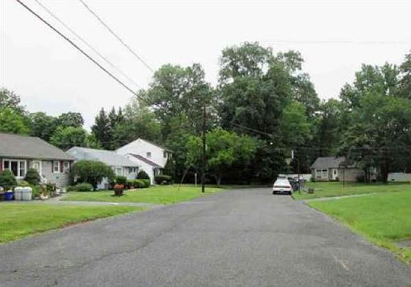 2nd image of 149 Barbara Dr