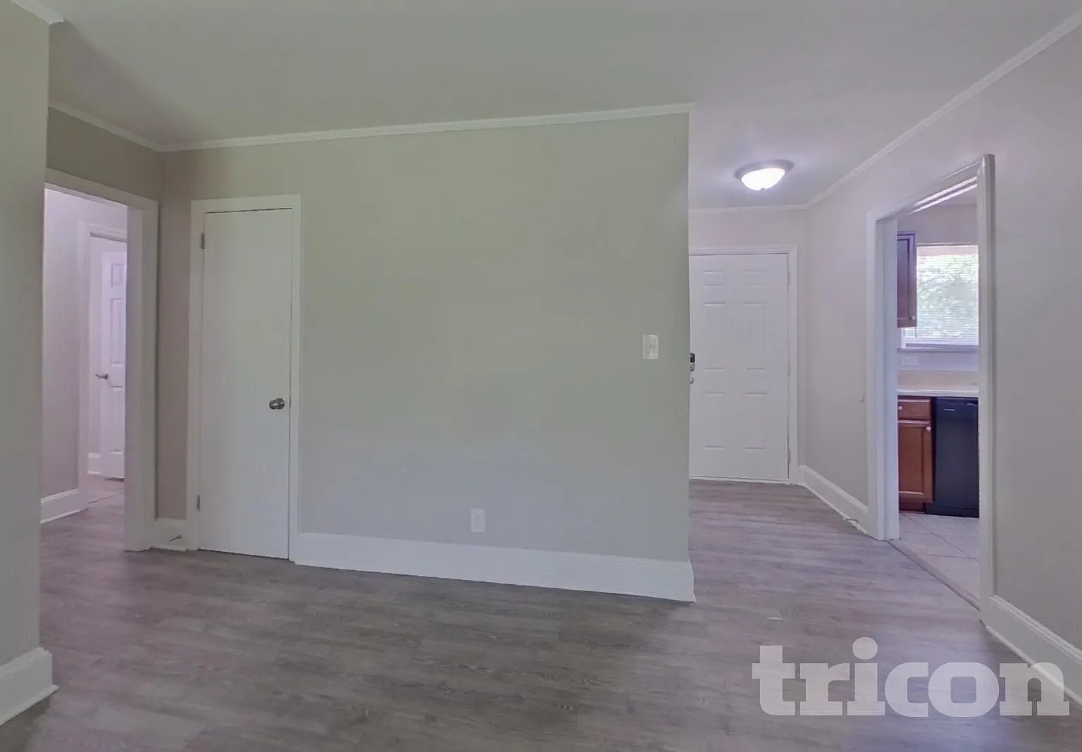 5530 Wedgewood Drive Charlotte NC — Photo 3