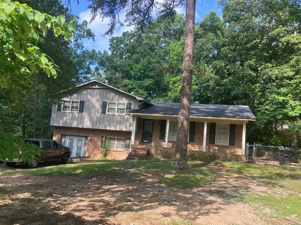 1152 Lay Dr, Birmingham, AL 35215