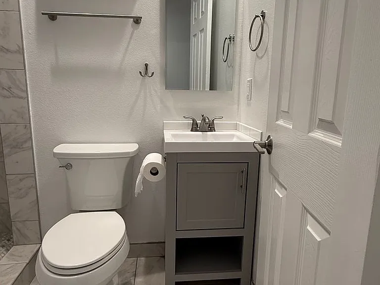 1205 S Broadacres Ave — Photo 4