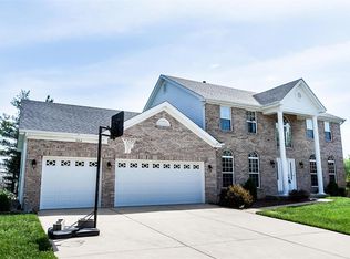 2314 Crimson View Ct, Ballwin, MO