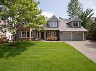 2972 NW Bauer Woods Dr, Portland, OR 97229