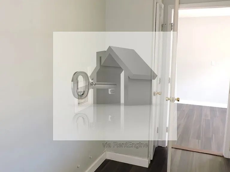 7674 Old Hickory Dr — Photo 16
