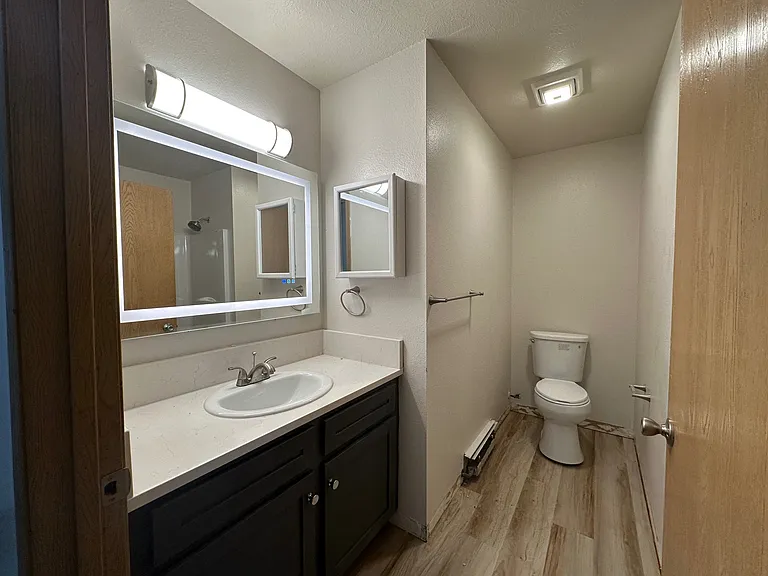 Mountain View Apartment Homes — Photo 8