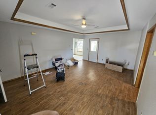 1679 E Evalyn Cir, Fayetteville, AR 72701