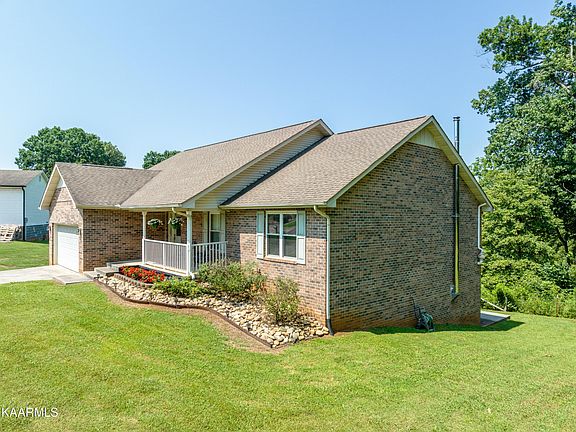 2nd image of 1102 Katie Brook Ln