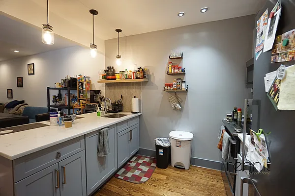 Rented by Rennit Inc. | media 30