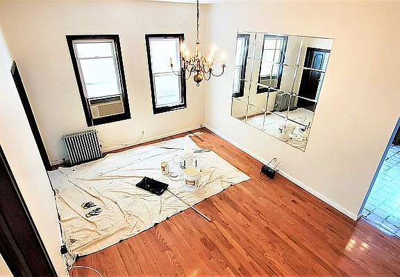 3rd image of 20-32 29th St #2F