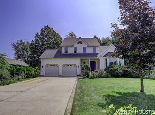 3898 Kerri Ct, Holland, MI 49424
