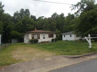 190 Torain St, Hillsborough, NC 27278