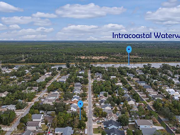 3rd image of 131 NW 9th St