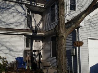 15 Pellinore Ln, Berkeley Heights, NJ 07922