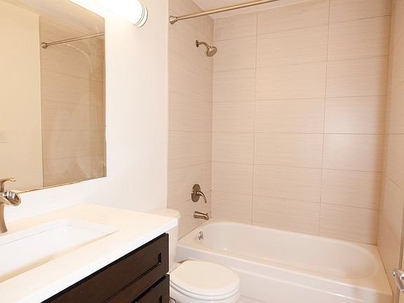 5th image of 418 12th Ave E APT 102