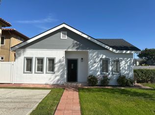 138 Santa Isabel Ave #A, Costa Mesa, CA 92627