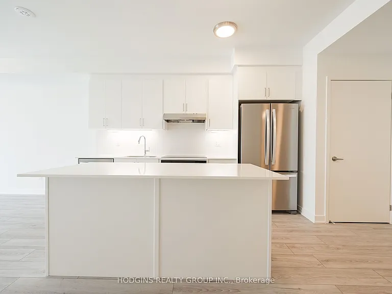 1035 Southdown Rd #1205 — Photo 10