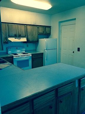2nd image of 130 1st Ave SE APT 3