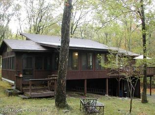 4513 Fern Ridge Pass, Canadensis, PA 18325