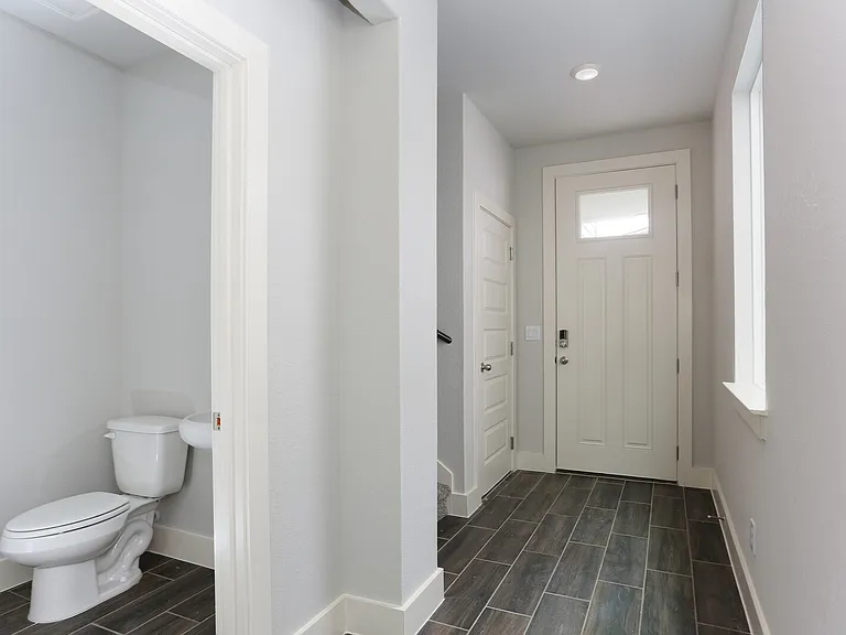 16011 Babcock Rd #3 — Photo 6