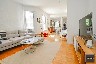 Rented by Bond New York