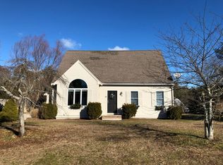 23 Fresh Pond Farm Rd, East Falmouth, MA 02536