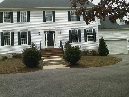 1st image of 18451 Matthews Dr