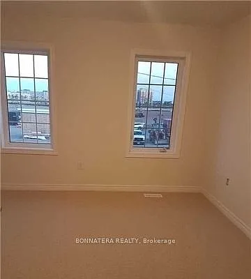 121 Huguenot Rd — Photo 13