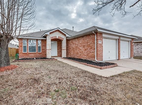 2nd image of 2875 Park Place Dr
