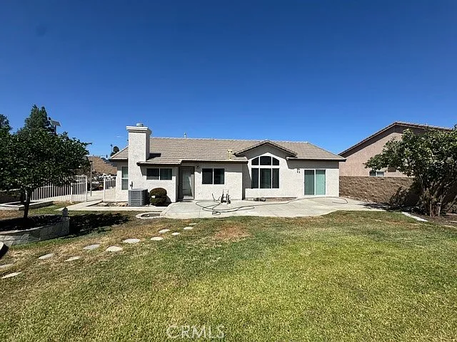 805 Alpine Ct