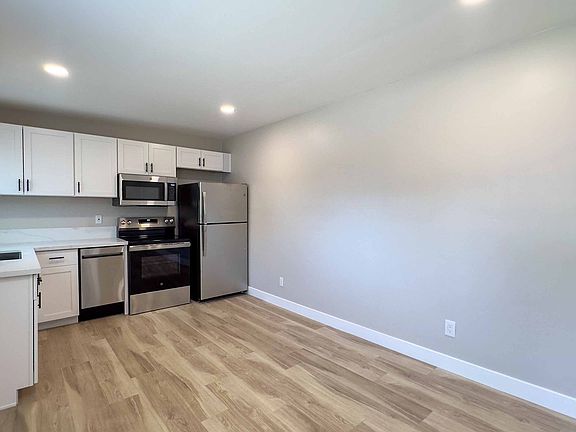 3rd image of 7137 Waite Dr #13