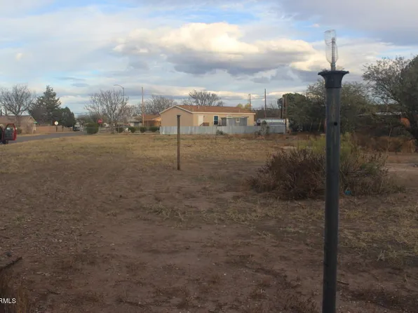 302 E NAVAJO Street #3, Huachuca City, AZ 85616