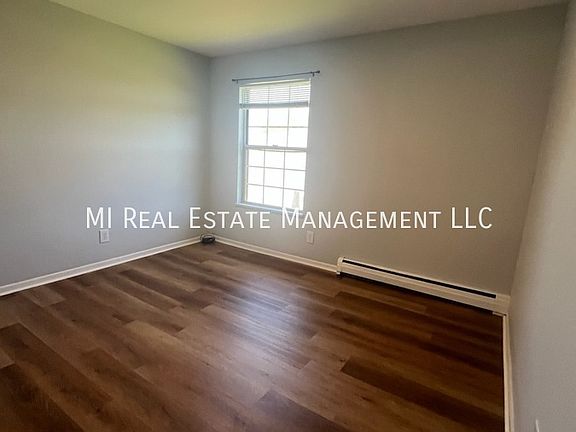 4th image of 326 Stratford Way APT 6