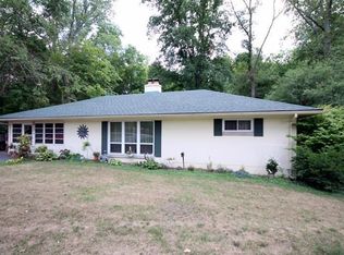 2240 Kinmont Rd, Dayton, OH 45414