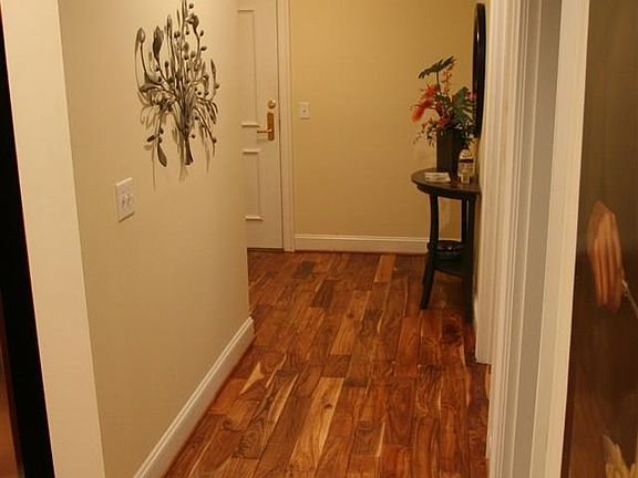 2nd image of 400 N Main St Unit 3-C