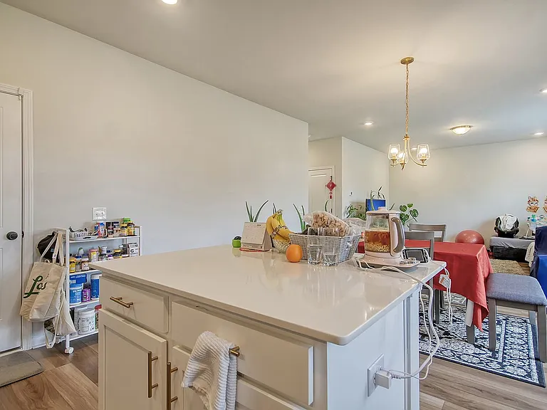 705 McRoy St — Photo 7