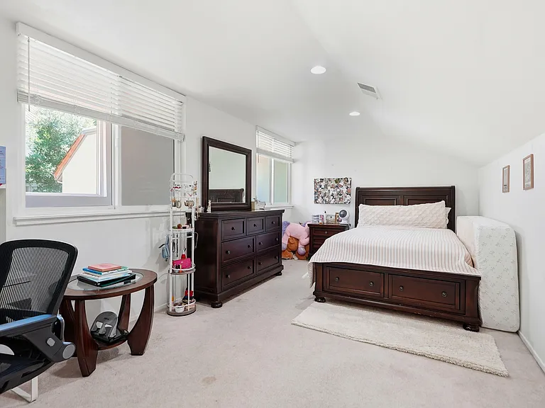 231 Paseo Bernal — Photo 25