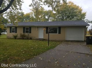 2002 Montford Dr, Fort Wayne, IN 46816
