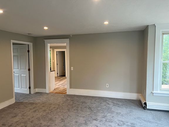 2nd image of 108 South St Floor 2